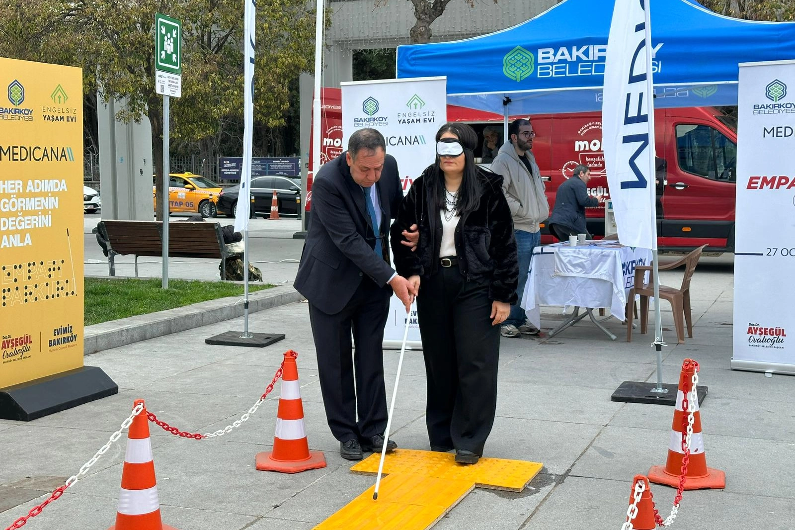 İstanbul Bakırköy’de ’empati’ ile bakıldı