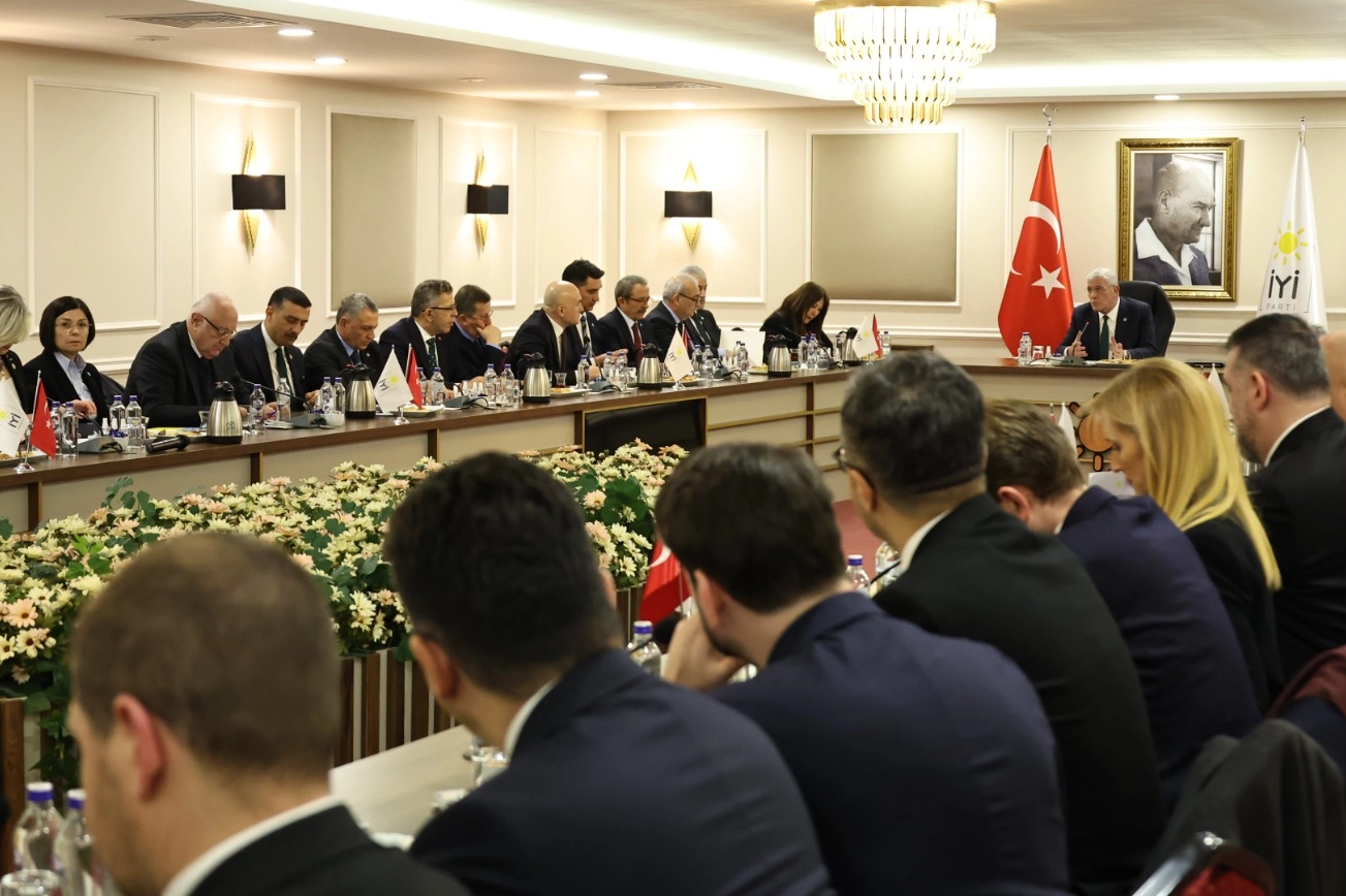 İYİ Parti’de yeni dönem ilk GİK yapıldı… Yeni kadroda görevler belli oldu