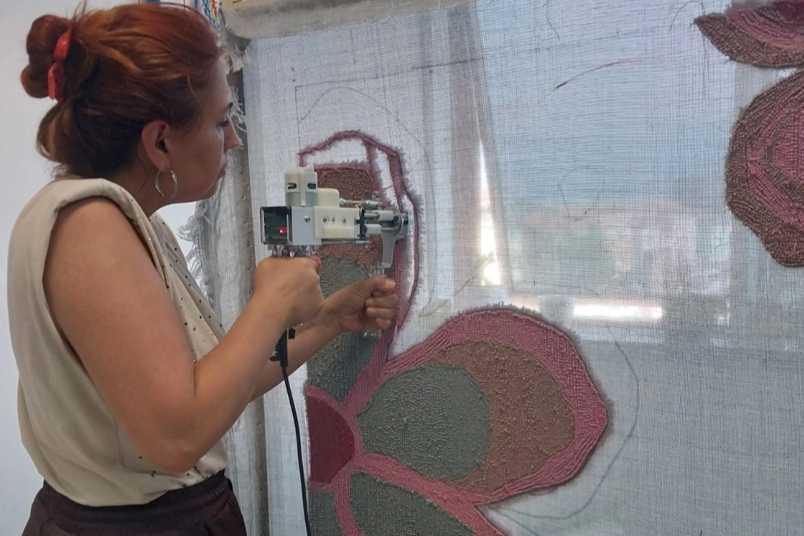 İZGİM Tufting Atölyesi yeni kadın girişimcileri yetiştiriyor