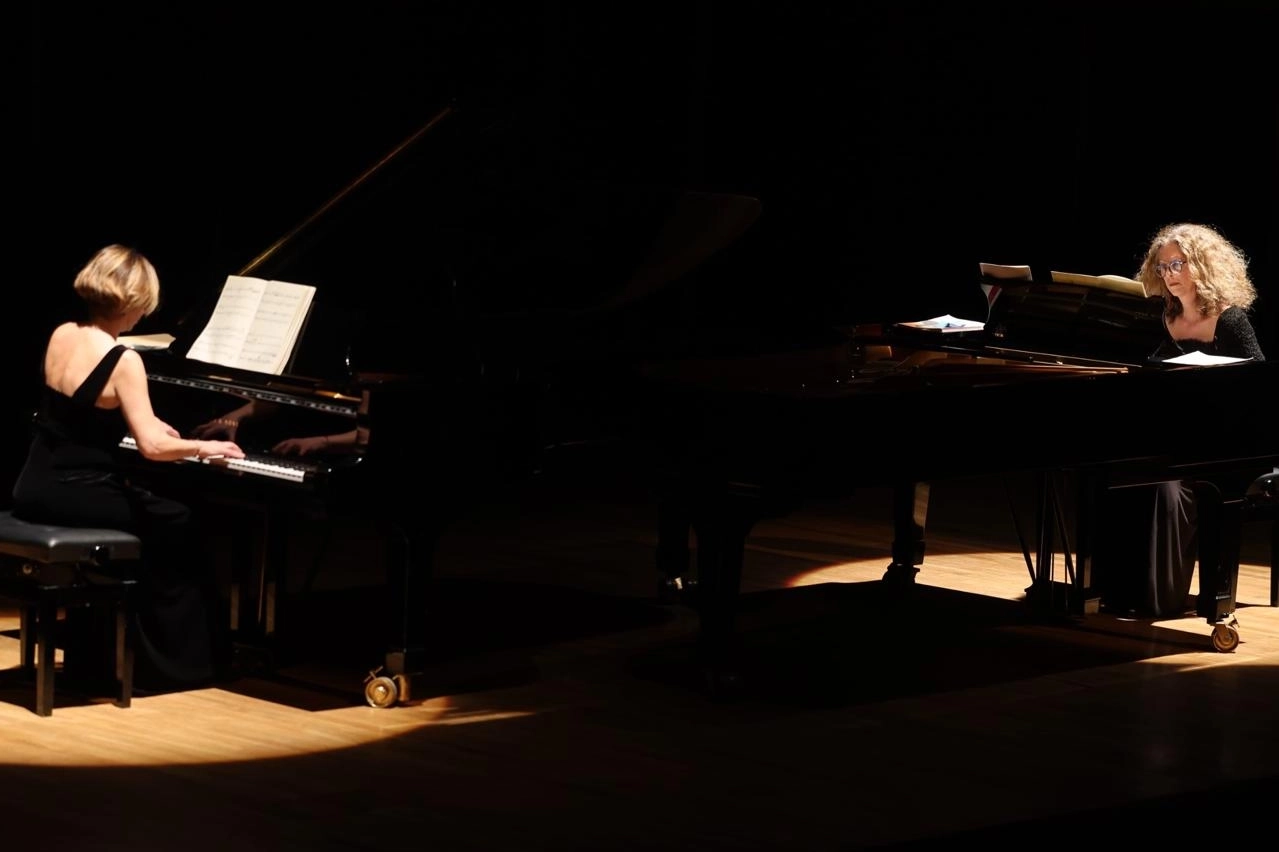 İzmir’de iki piyano, iki kültür