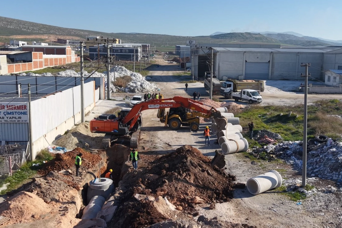 Manisa’da Karaosmanoğlu Sanayi Sitesi’nin çeyrek asırlık altyapısı çilesi son buluyor