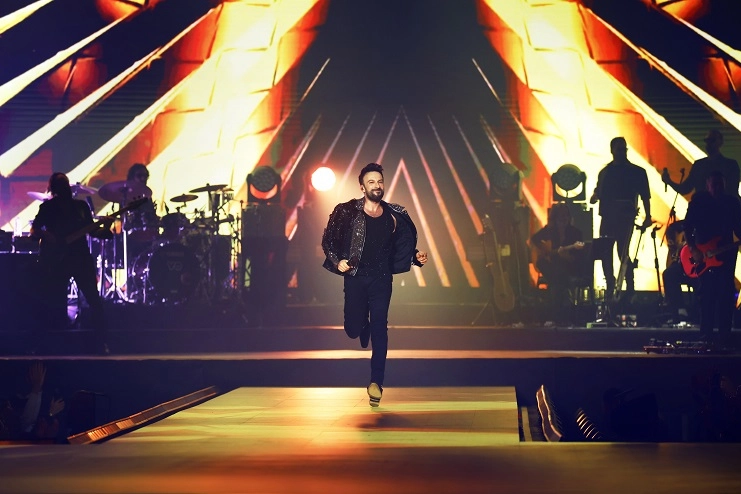 Megastar İstanbul’da hayranlarıyla buluştu