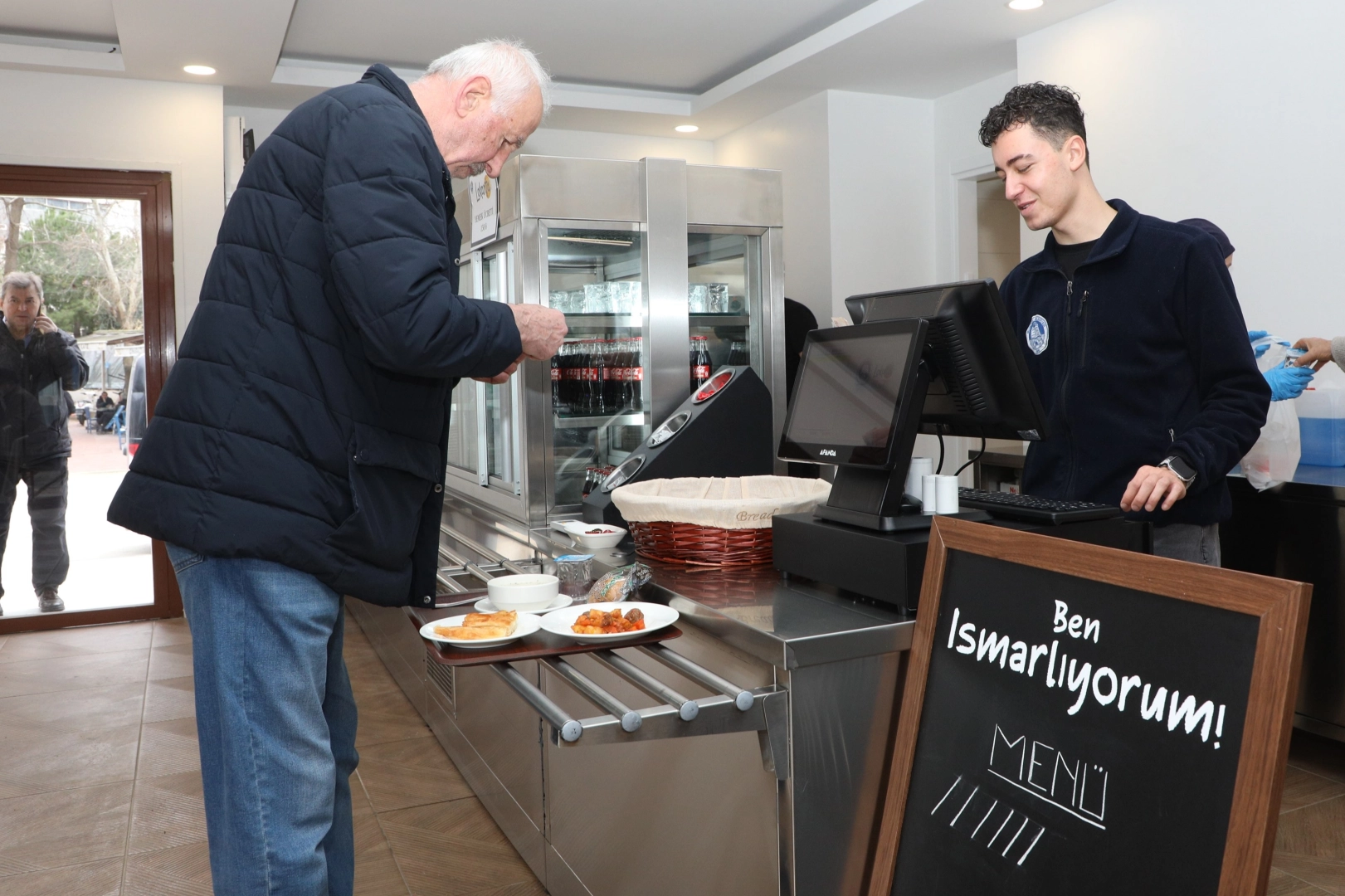 Mudanya’da ‘ben ısmarlıyorum’ dayanışmanın yeni adı oldu