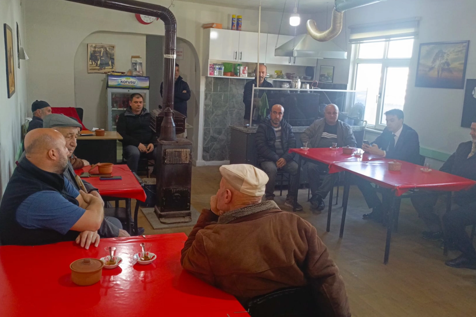 Bilecik’te Pazaryeri Kaymakamı Kara, Gümüşdere’de halkla buluştu