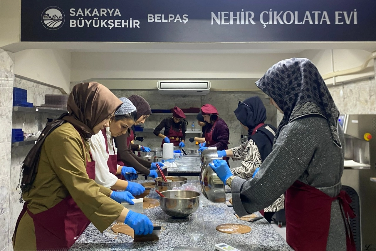 Sakarya’da kadınlara yönelik çikolata ve kahve atölyesi tamamlandı