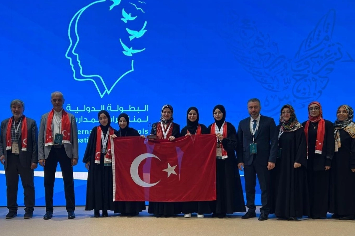 Uluslarararası Arapça’da dünya ikincisi oldular