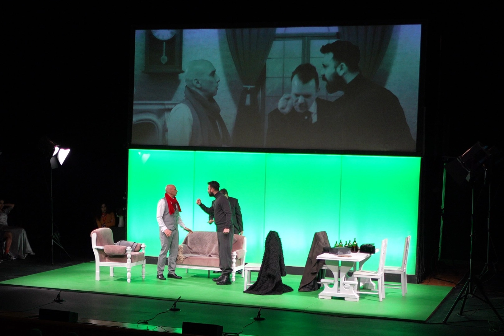 Bursa’da ‘Adiller’ seyricisiyle buluştu