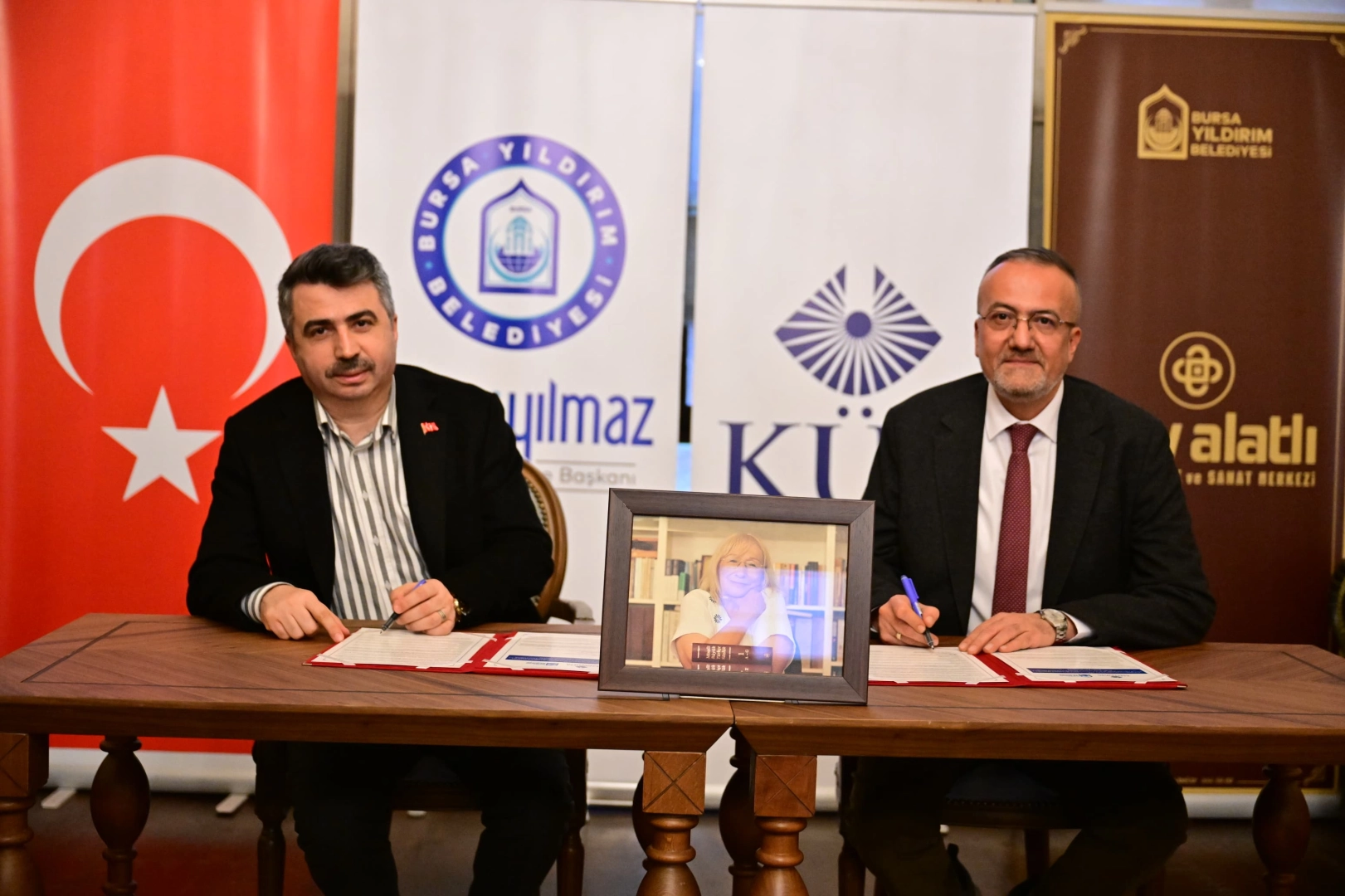 Bursa Yıldırım’dan Alev Alatlı’ya vefa