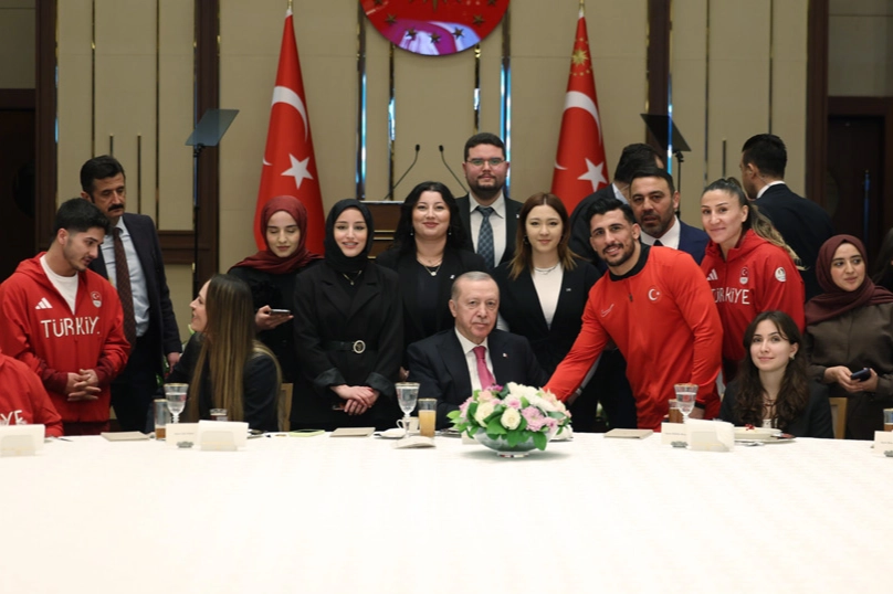 Erdoğan’dan gençliğe güven: Türkiye’yi sizlerle bugünlere getirdik