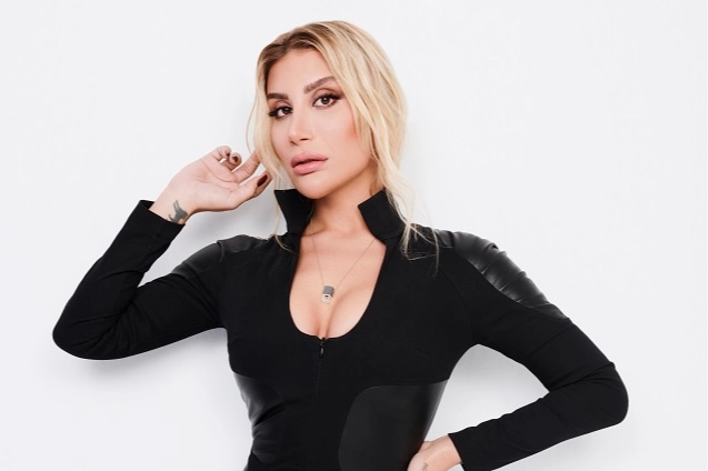 İrem Derici araştırması… “Filtresiz” tavrıyla ayrışan, enerjisiyle sahneyi taşıyan bir pop yıldızı