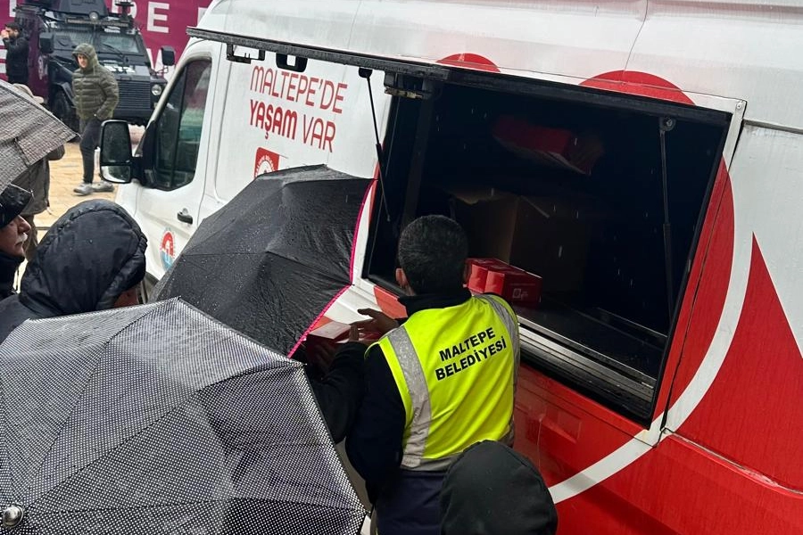 İstanbul Maltepe’den kandil simidi ikramı