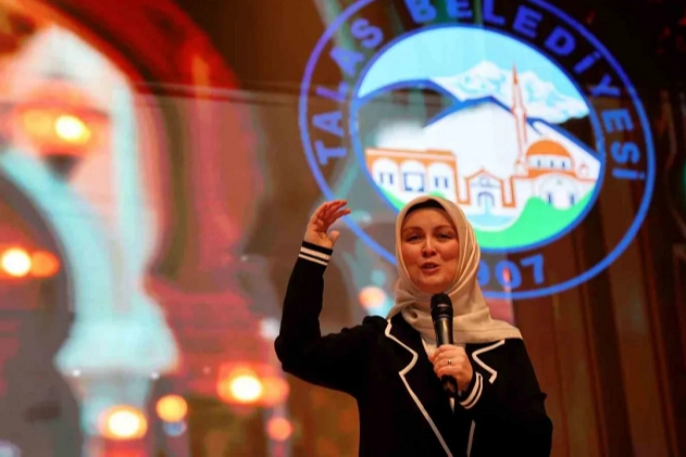 Kayseri Talas Hatice Kübra Tongar’ı ağırladı