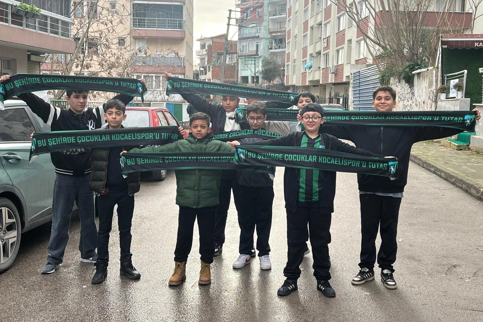 Kocaeli’de milyonları etkileyen o çocuklara büyük jest!