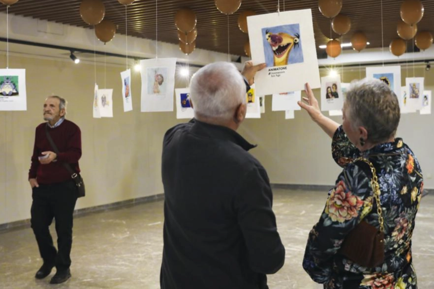 Mersin’de ‘Sinemanın İlham Veren Anıları’ sergisi açıldı