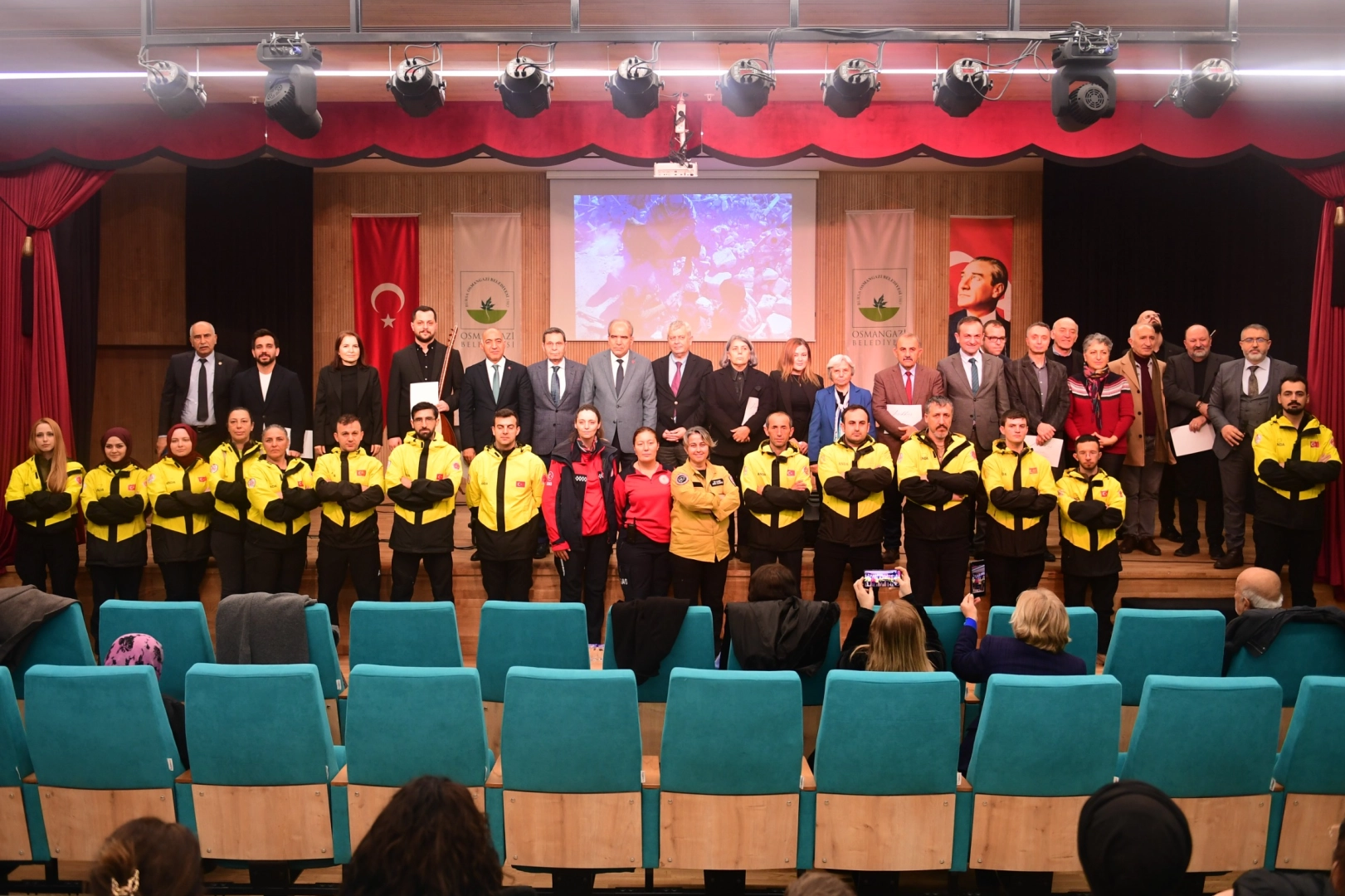 Osmangazi Belediyesi’nden 6 Şubat’a anma ve farkındalık gecesi