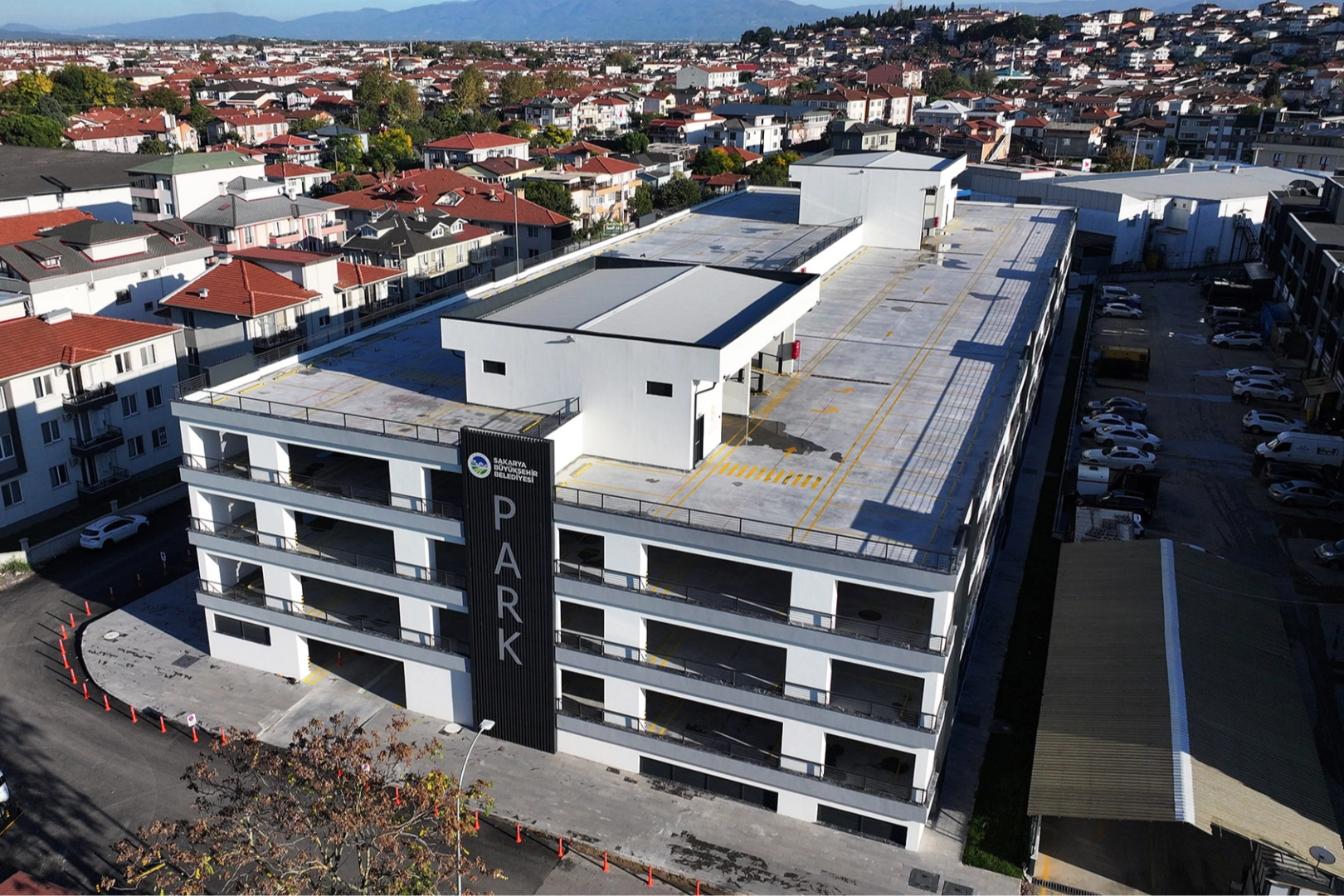 Sakarya Hastaneler Kampüsü’ndeki kronik soruna ‘katlı otopark’ çözümü