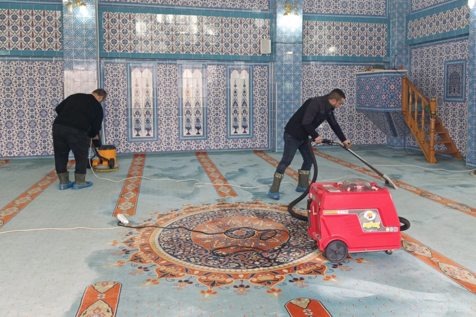 Uzunköprü’de camiler Ramazan öncesi temizlendi