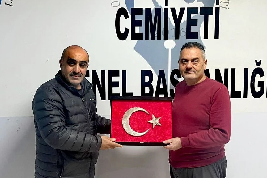 Yasin Çınar’dan Ortadoğu Gazeteciler Cemiyeti’ne anlamlı ziyaret