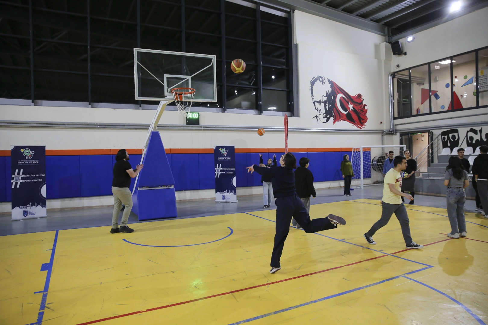 Ankara’da 90’lar sokak oyunlarıyla ramazan etkinliği