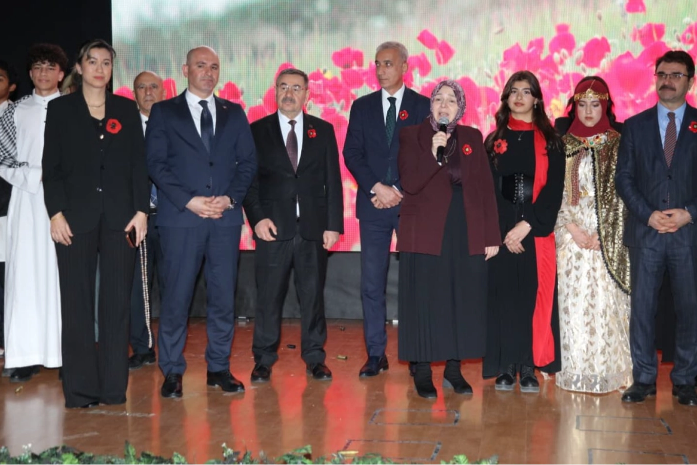 Ankara’da lise öğrencileri Çanakkale ruhunu sahneye taşıdı