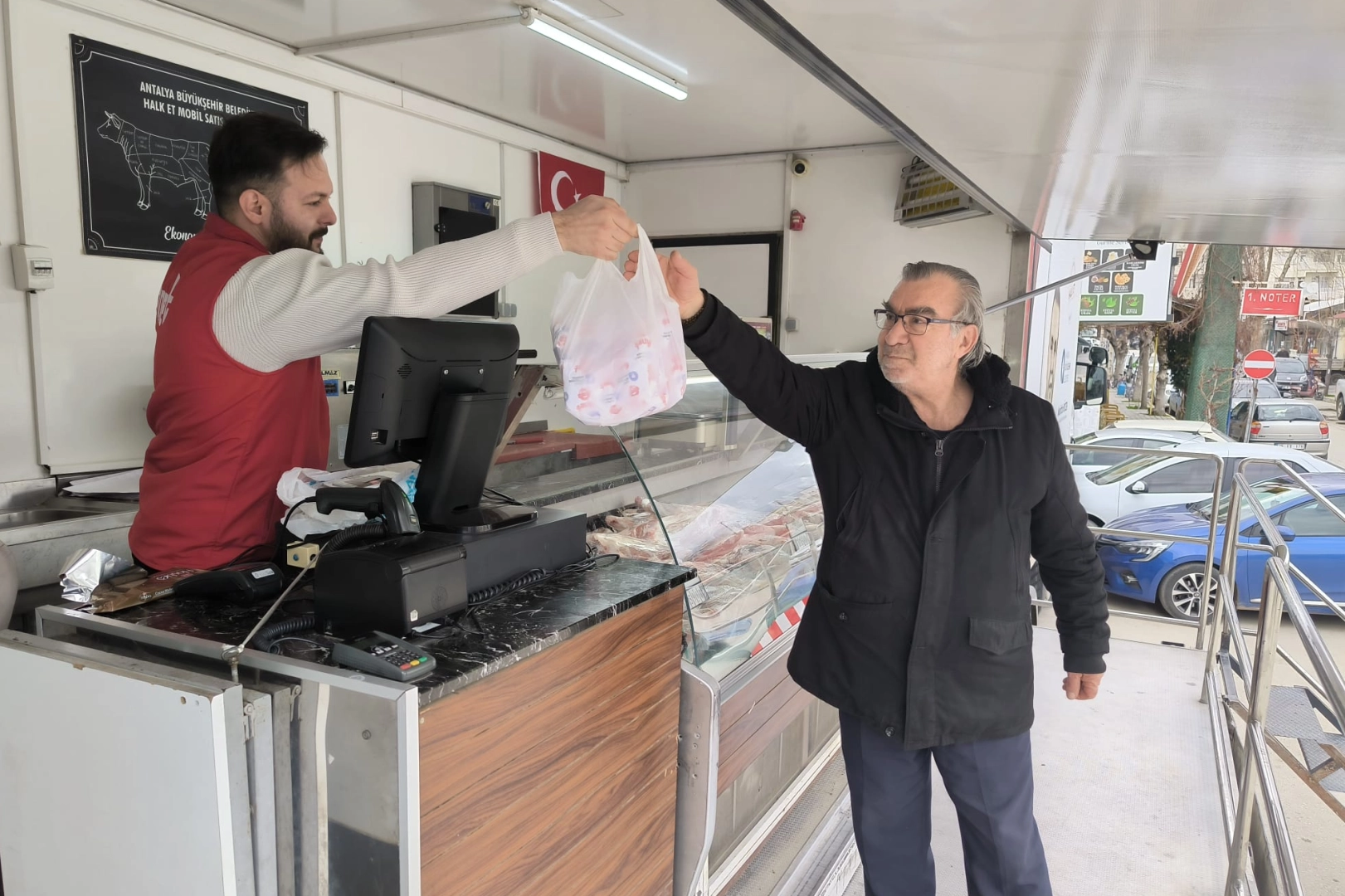 Antalya’da sağlıklı ve uygun fiyatlı et her gün farklı ilçede