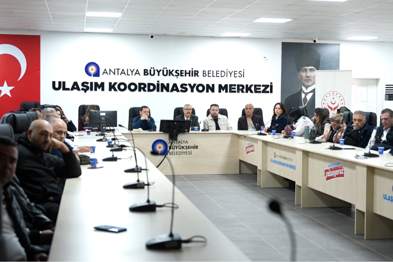 Antalya’da toplu ulaşım şoförlerine eğitim