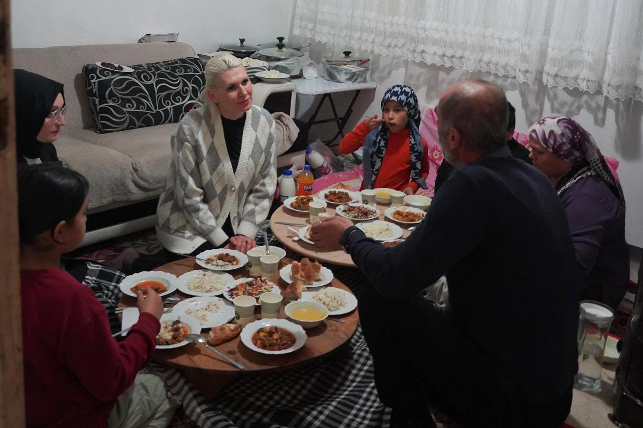 Bilecik’te Başkan Subaşı, Demircan ailesinin sofrasında oruç açtı