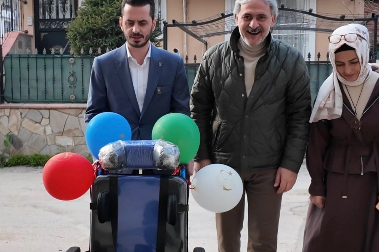 Bursa Osmangazi’de AK Parti’den sosyal destek seferberliği