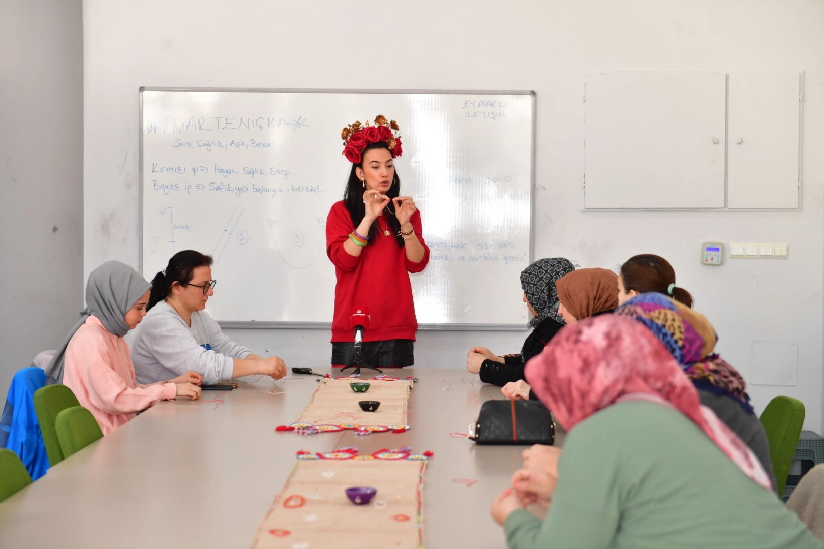 Bursa Osmangazi’de baharı müjdeleyen atölye