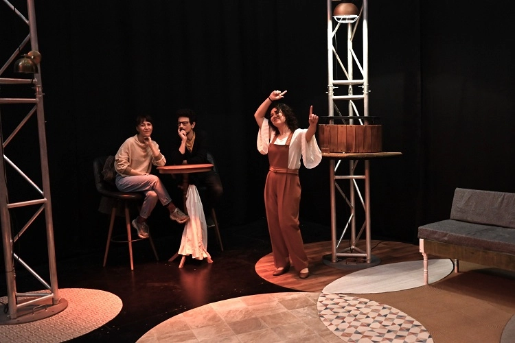 İzmir Bornova’da “Unutmak” fırtınası esti