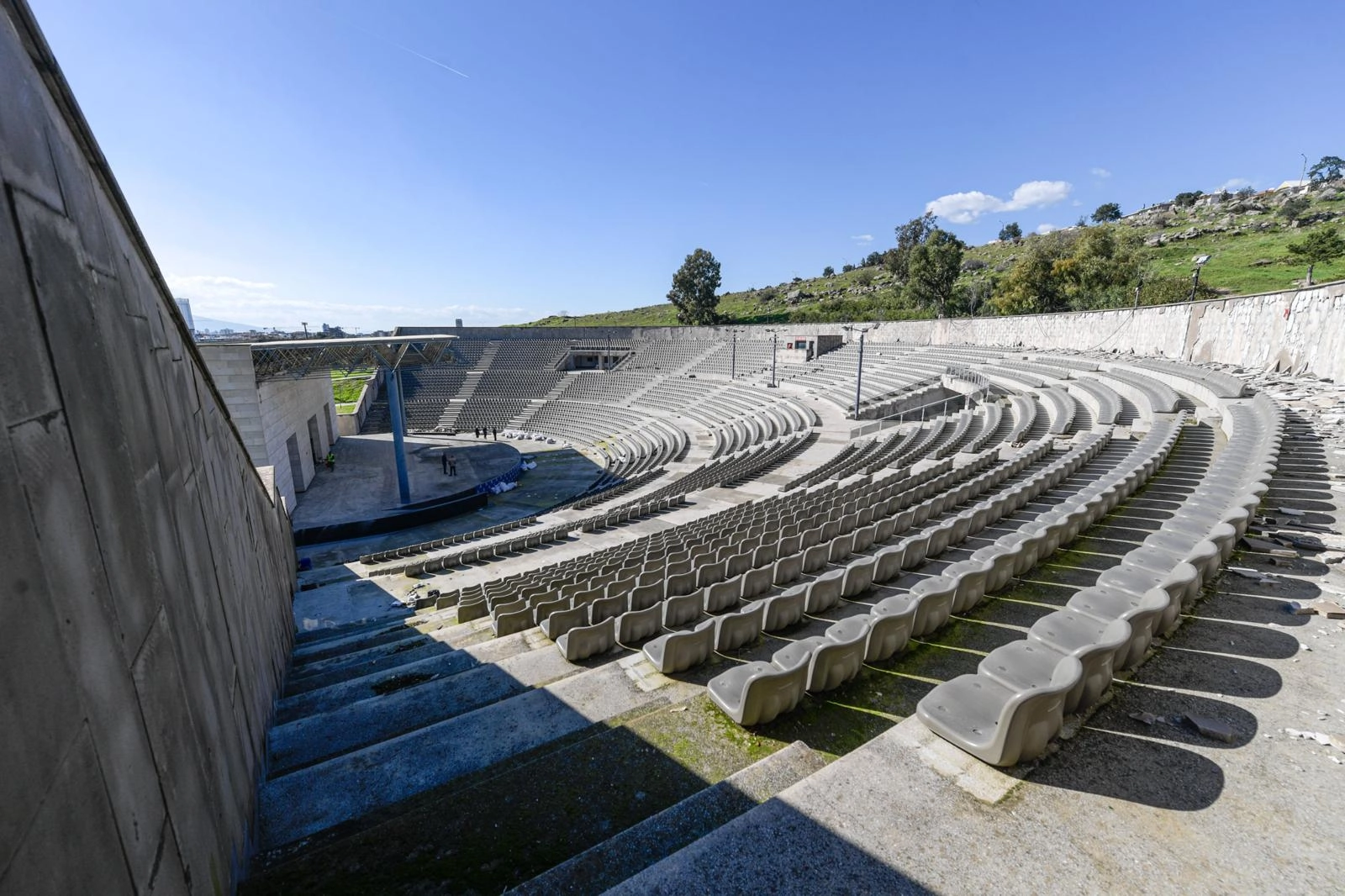 İzmir’de Aşık Veysel Amfi Tiyatro’ya yeni sezon öncesi bakım