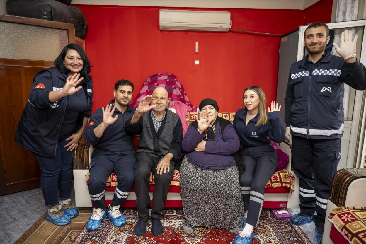 Mersin’de bayram öncesi evde sağlık ve bakım hizmeti