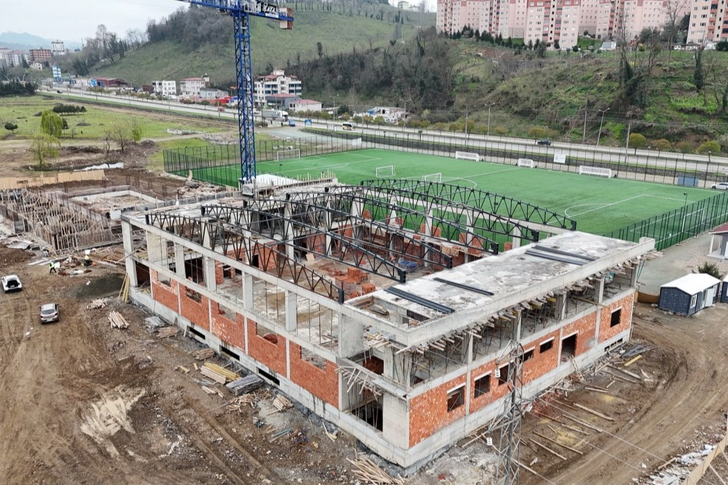 Ordu’da Eskipazar Spor Kompleksi inşaatı sürüyor
