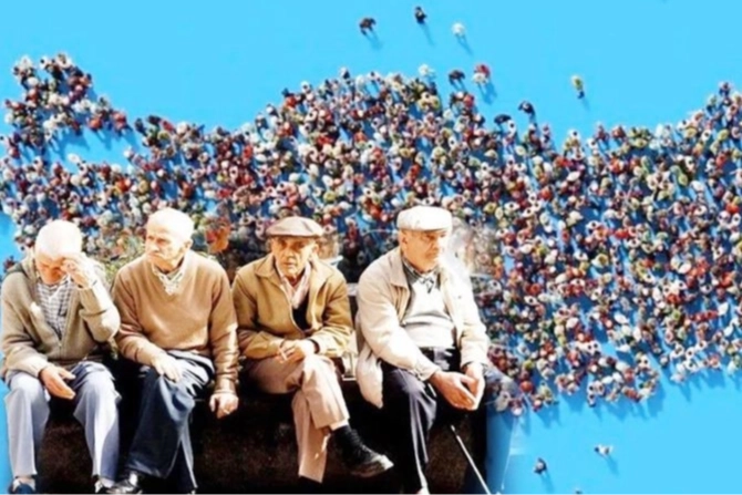 Türkiye’nin yaşlı nüfusu 9,6 milyona ulaştı… Yaşlıların internet kullanımı ikiye katlandı