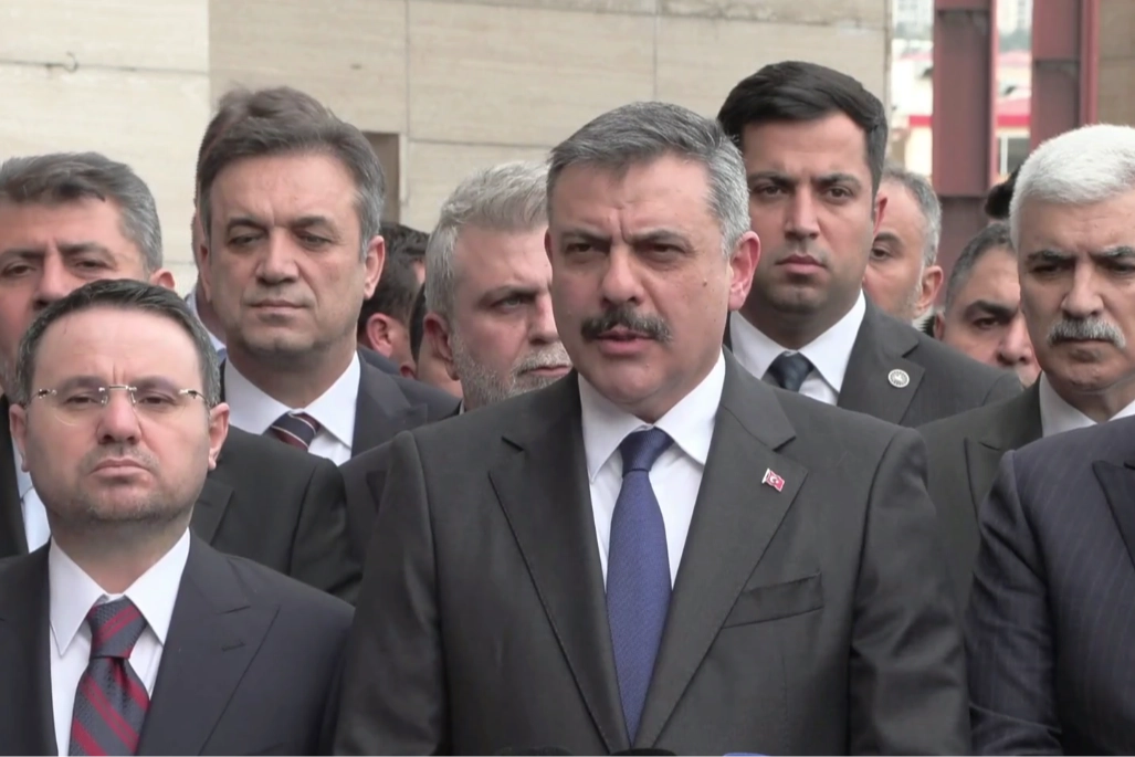 Bakan Çiftçi: 9 can kaybı! Kahramanmaraş’ta eğitime 2 gün ara!