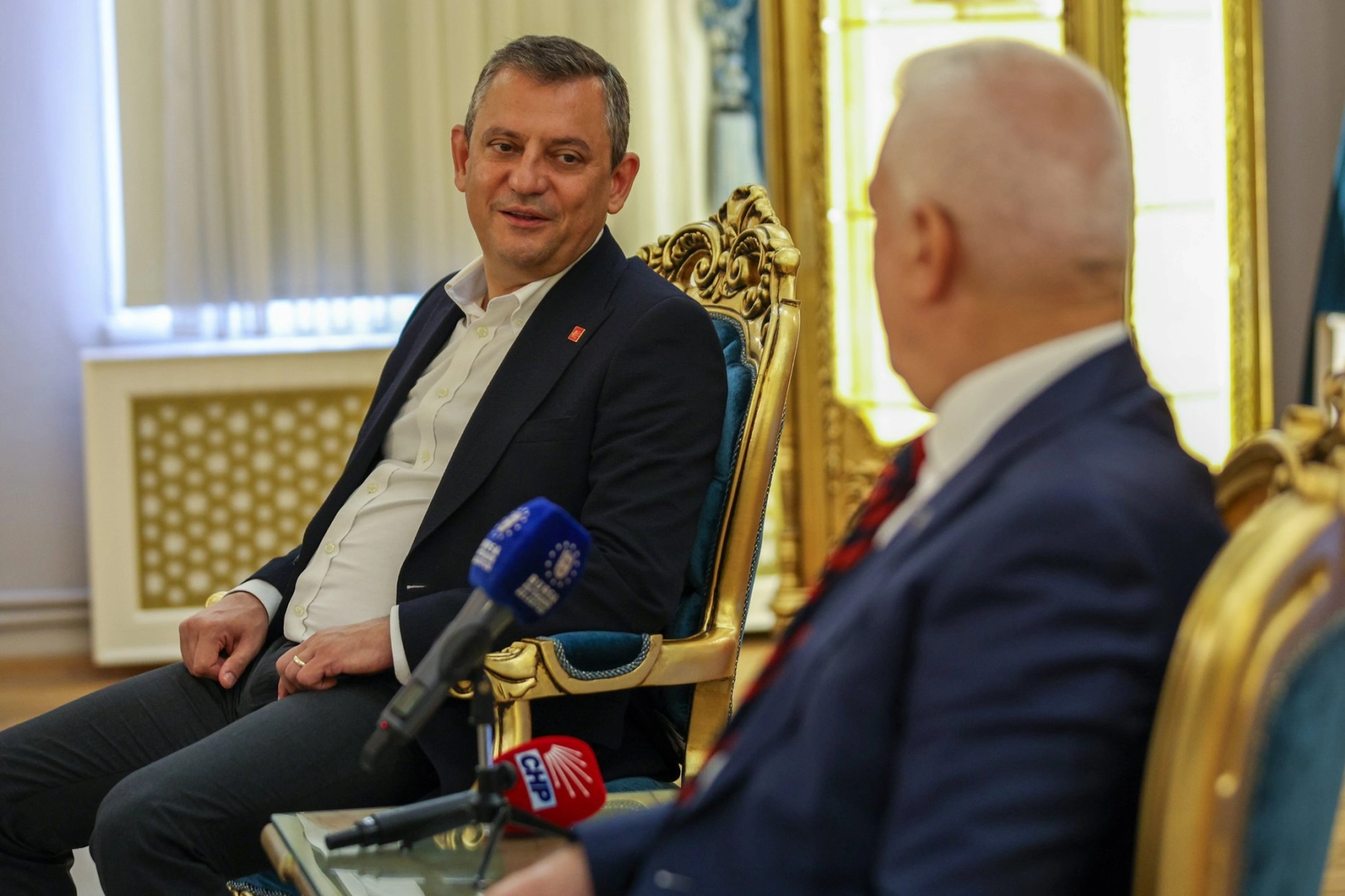 Başkan Bozbey’in ifadesi başladı, Özgür Özel Bursa’ya geliyor