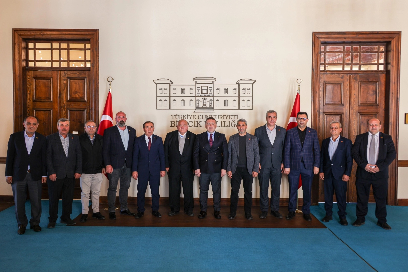 Bilecik’te Vali Sözer’den muhtarlara tam destek