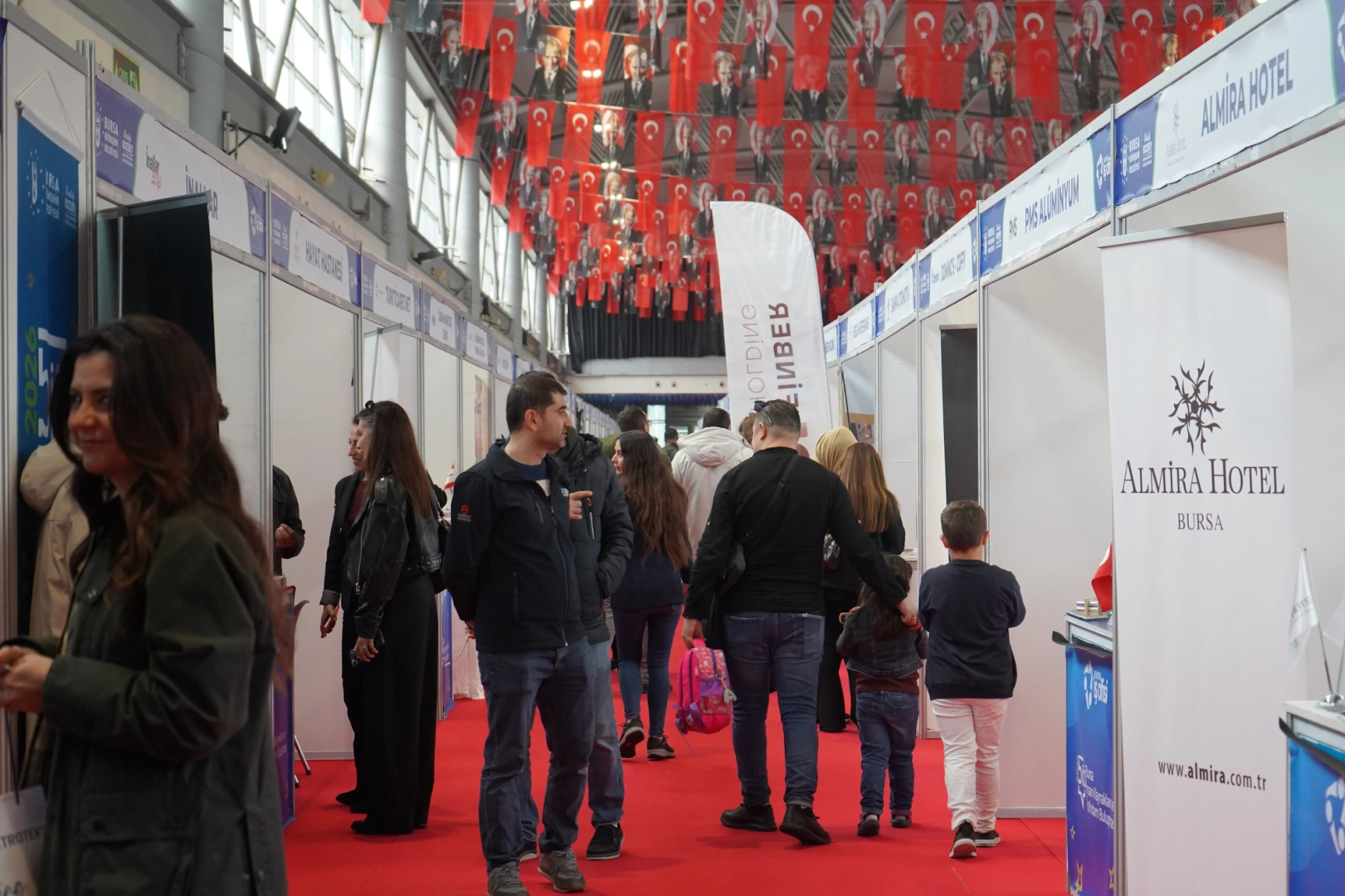 Bursa’da ‘İstihdam Buluşması’na ilgi yoğun