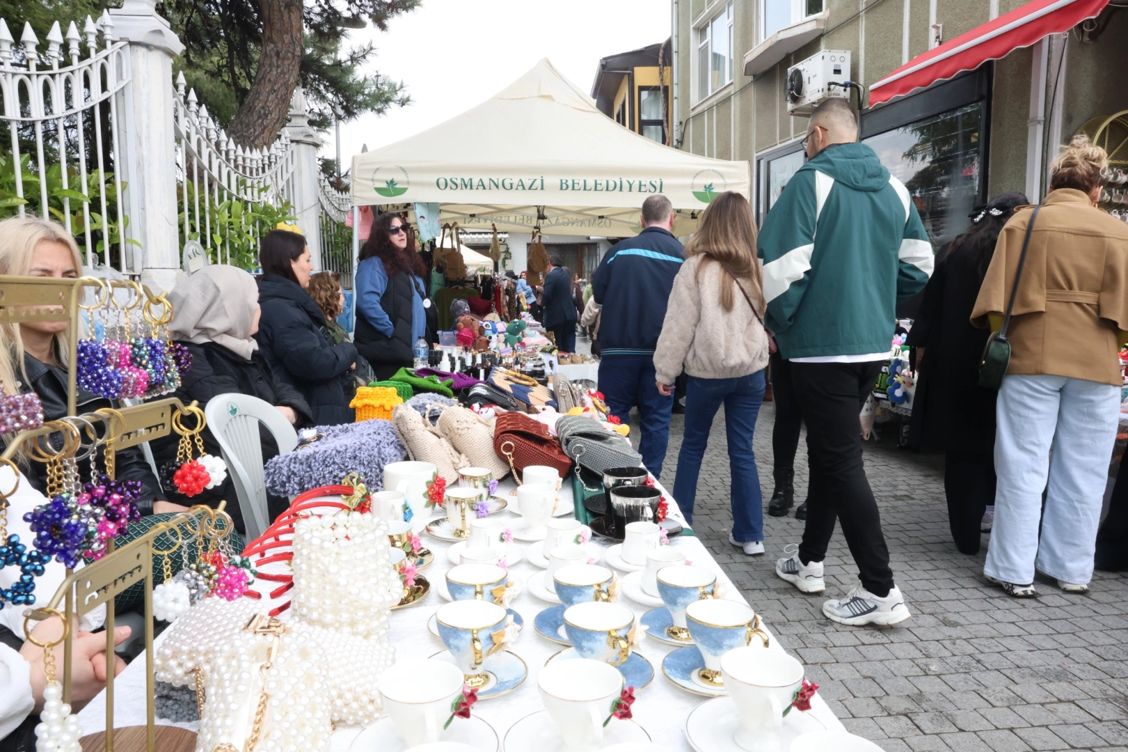Bursa Osmangazi’de kadın emeği sınırları aştı