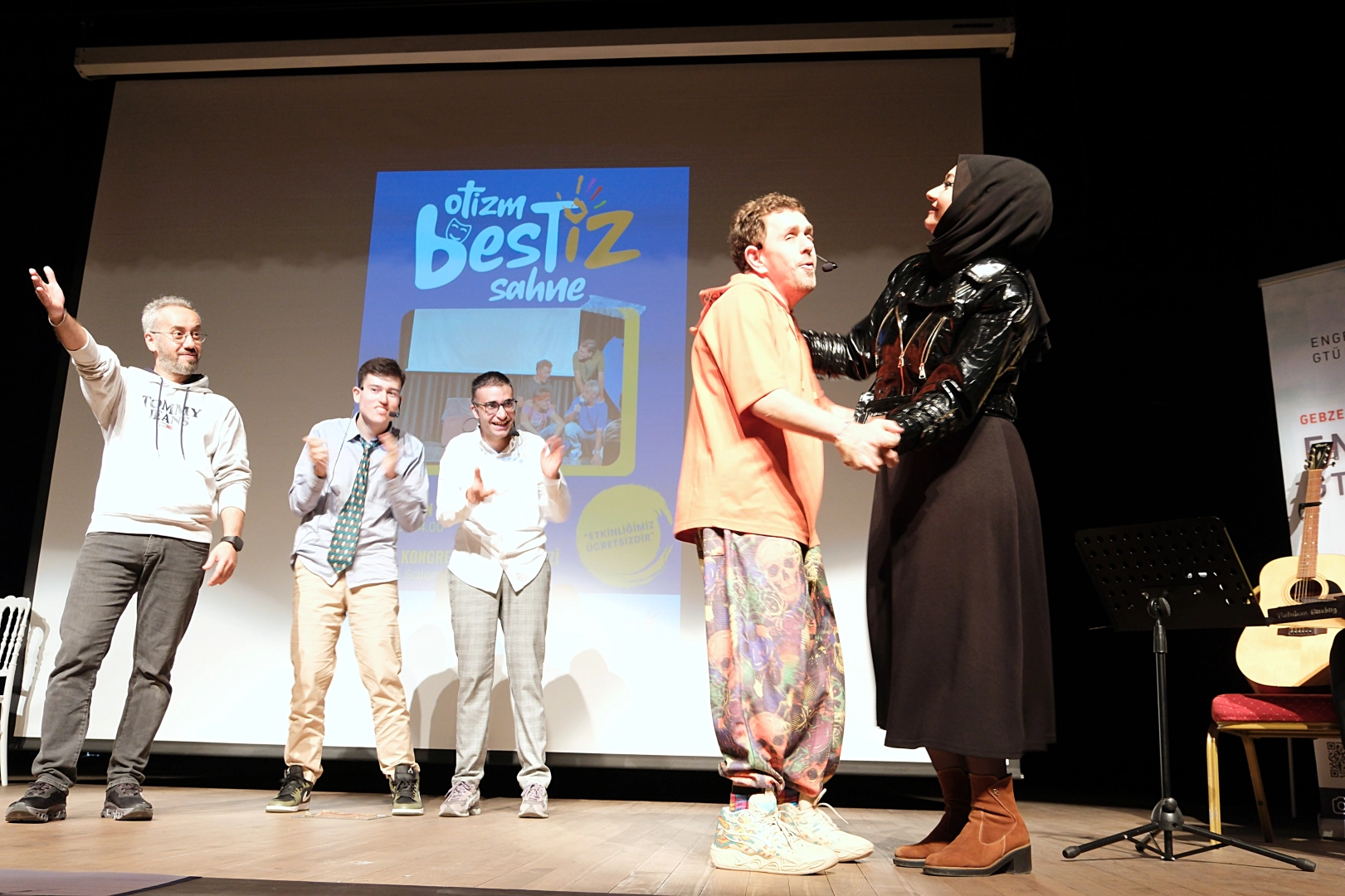 GTÜ’de “Otizm Bestiz Sahne” gösterisi