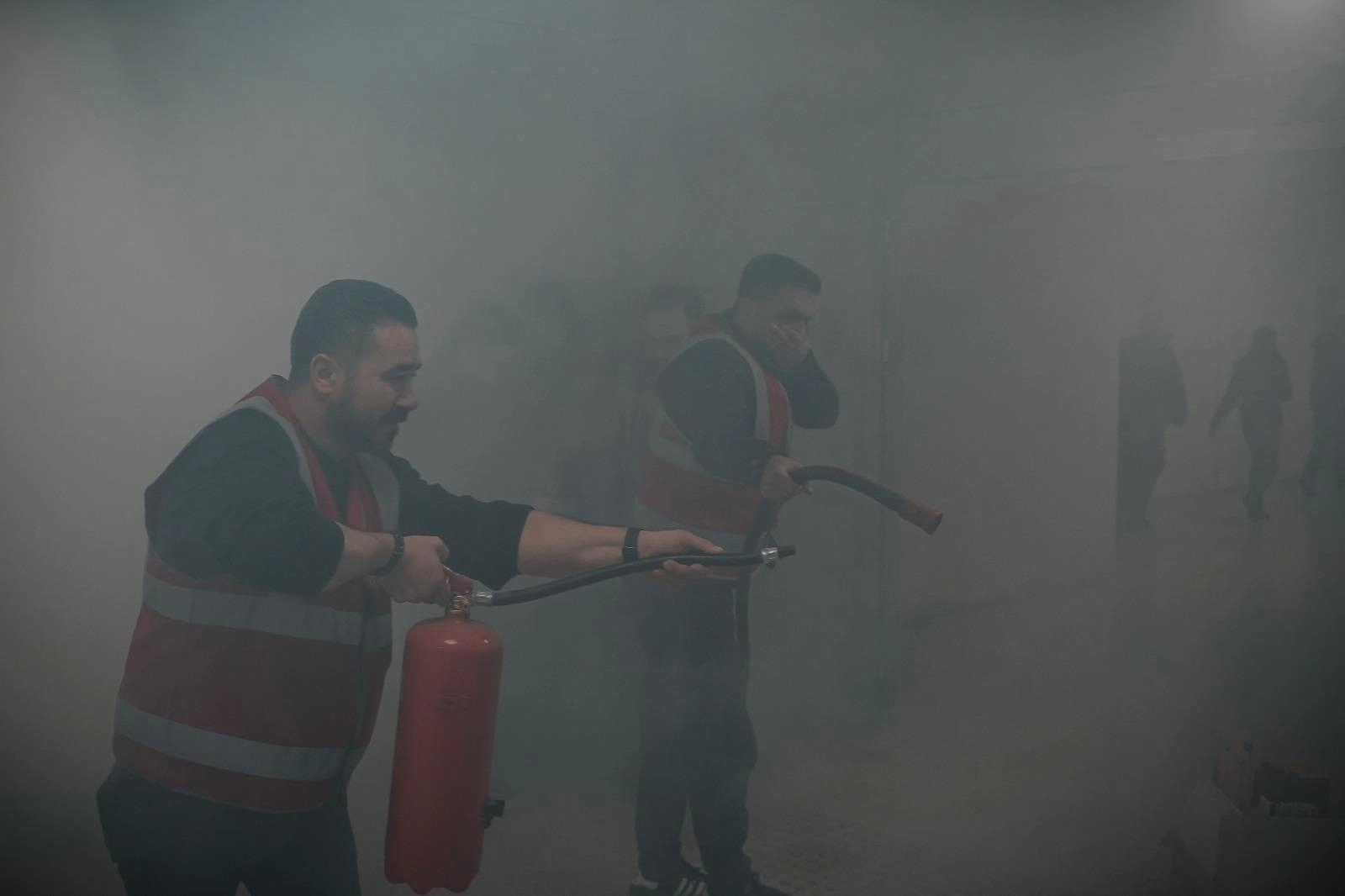 İzmir’de afetlere karşı tam hazırlık… Tatbikat gerçeği aratmadı