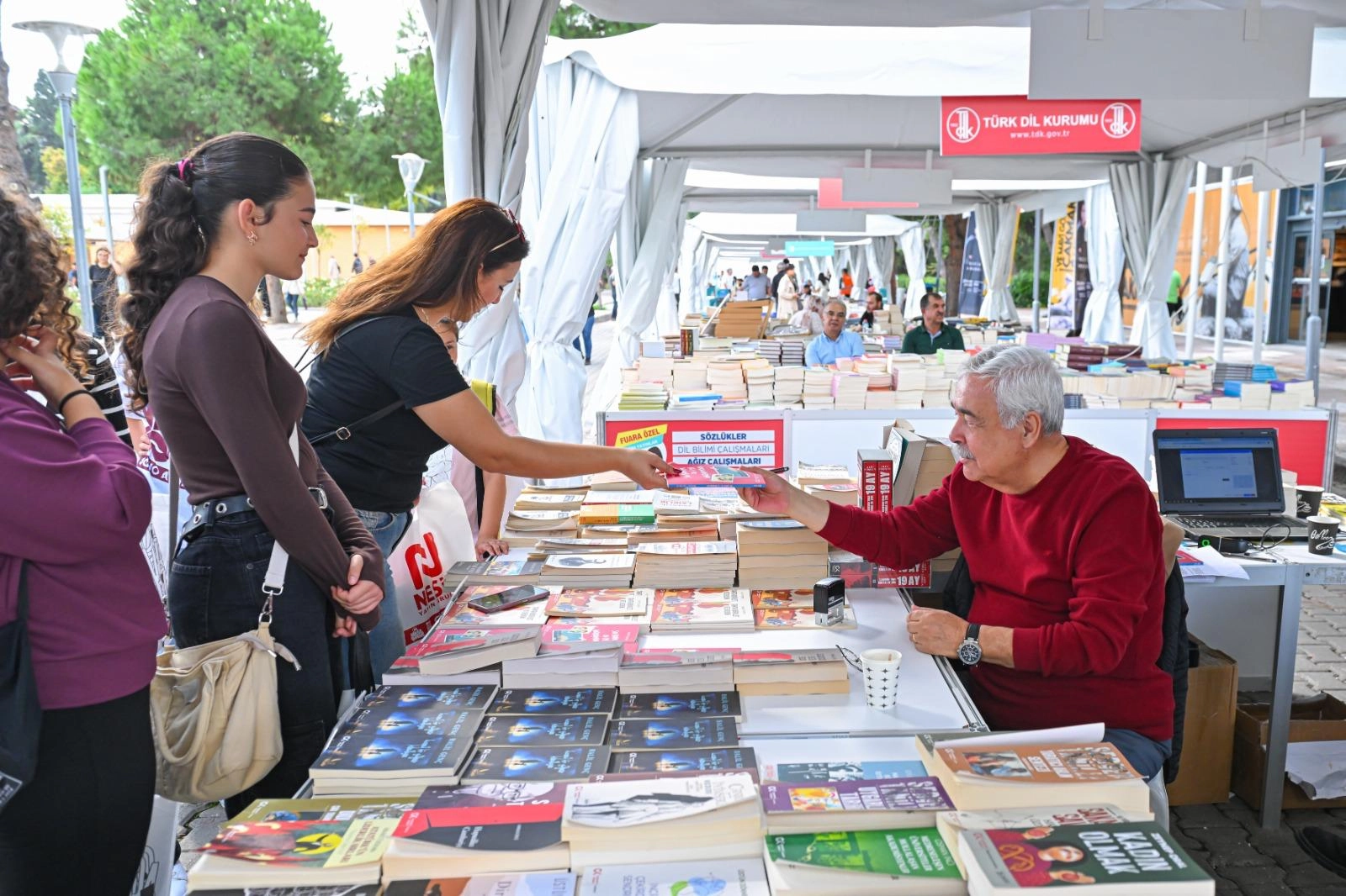 İzmir’de İZKİTAP günleri başlıyor