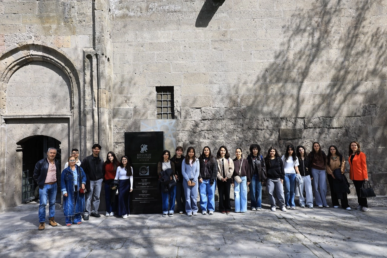 Kayseri Büyükşehir’den Portekizli öğrencilere ‘Kültür Yolu’