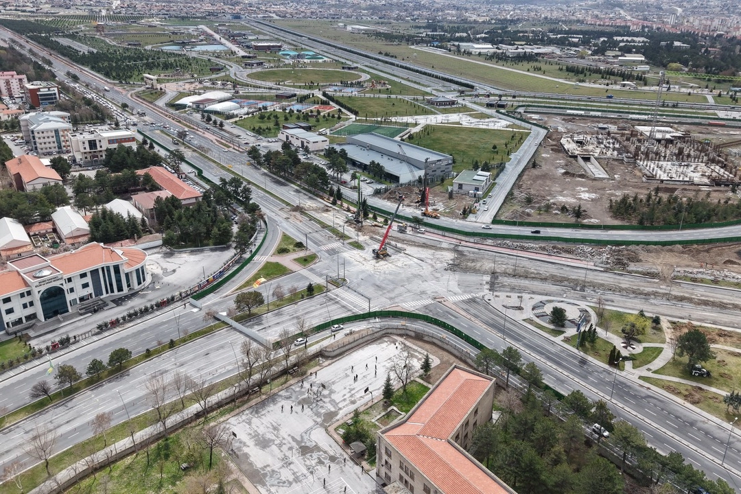 Kayseri’de ulaşımın geleceği inşa ediliyor