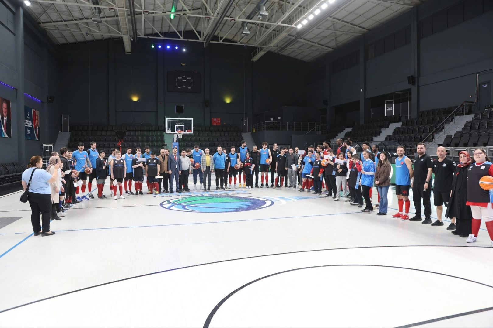 Kocaeli Çayırova’da özel bireylere anlamlı destek