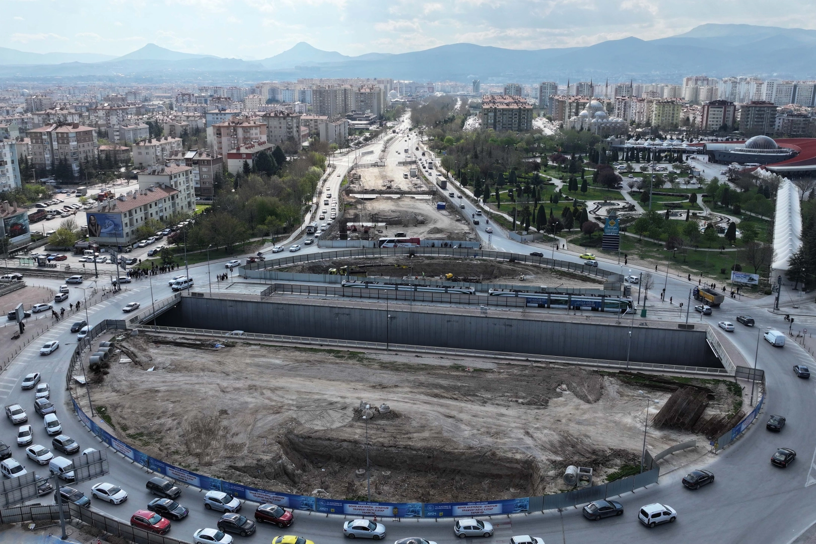 Konya’da Stadyum-Şehir Hastanesi Tramvay Hattı’nda ikinci etap sürüyor