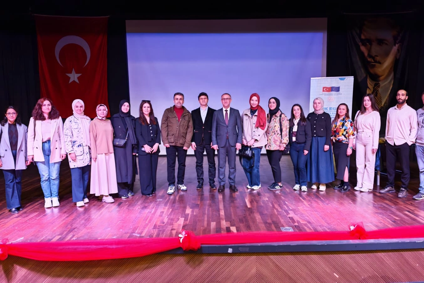 Sakarya’da velilere PIKTES aile semineri