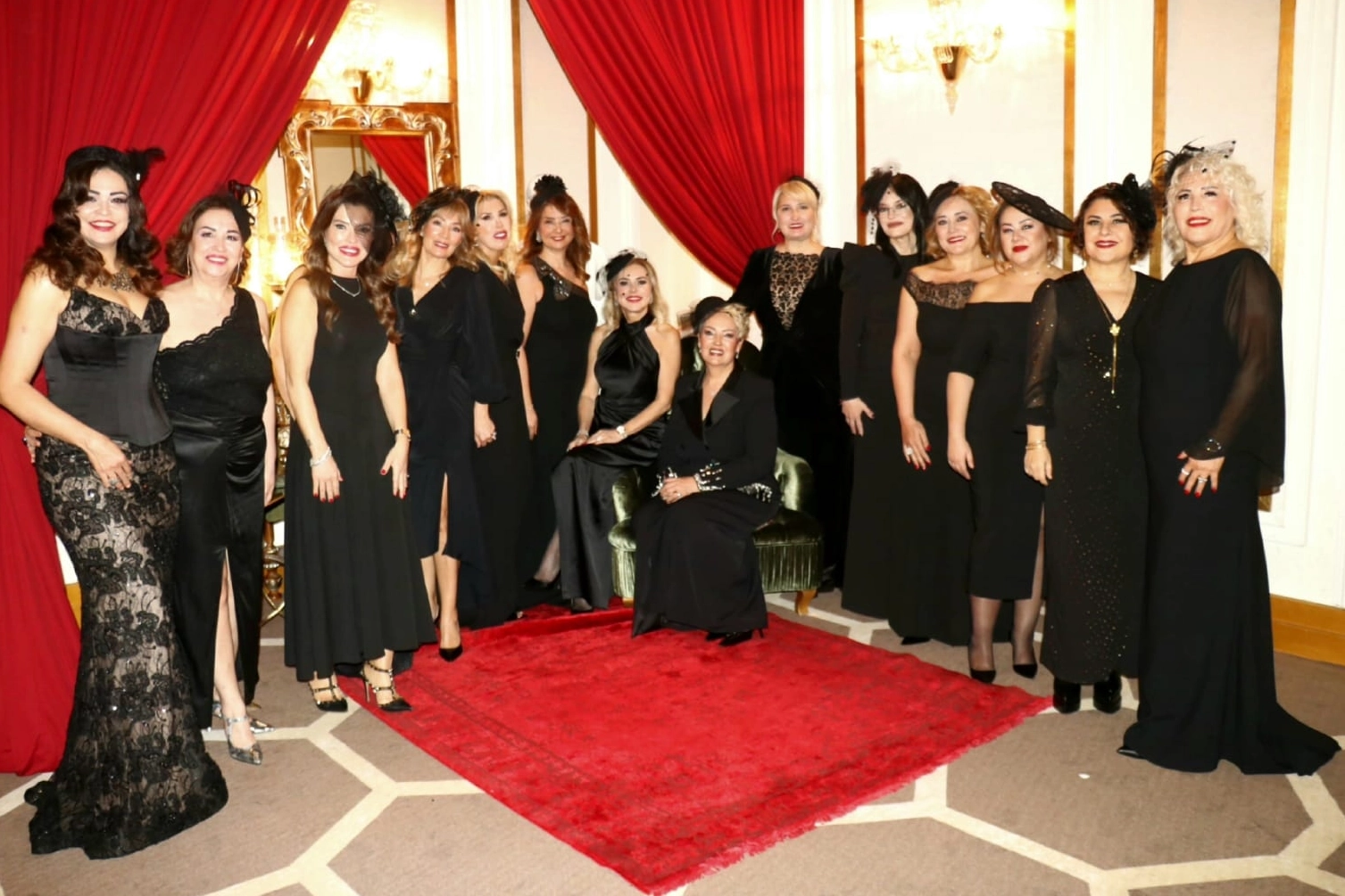 Şapka devriminin 100. yılına özel Bursa’da özel balo