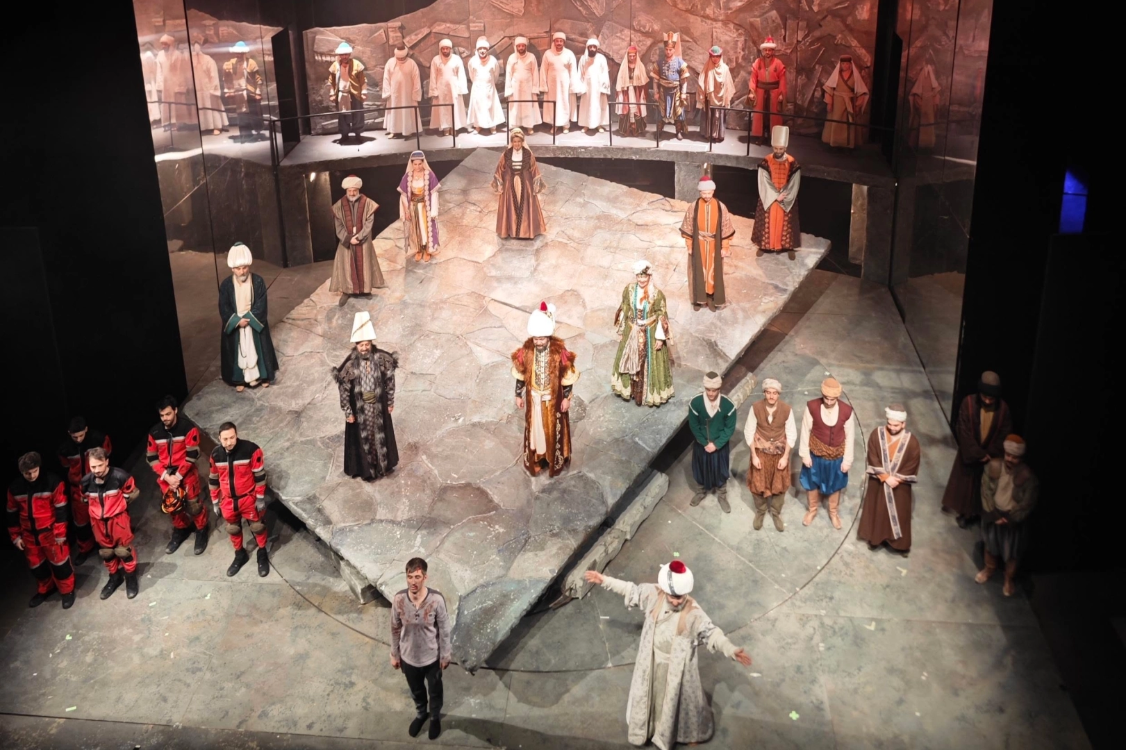 “Sinan” rüzgârı, Kocaeli Şehir Tiyatroları ile İstanbul’da esiyor