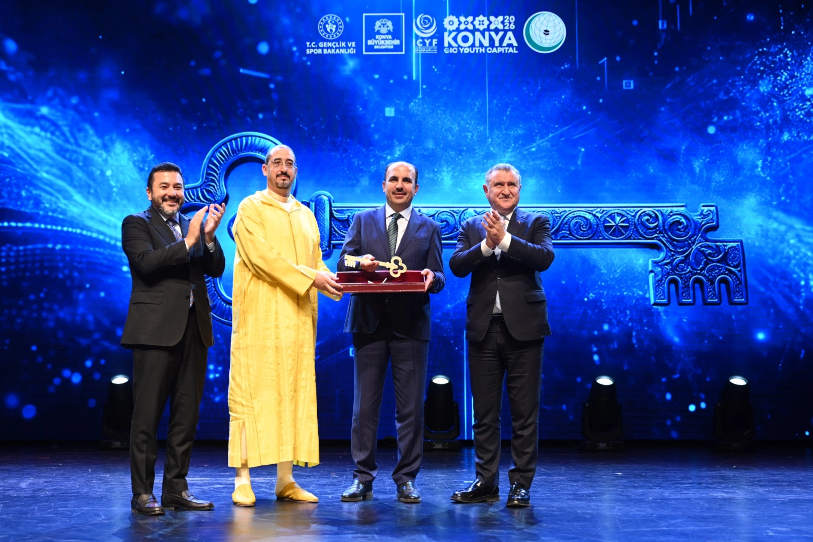 Gençlik Başkenti anahtarı Konya’ya devredildi